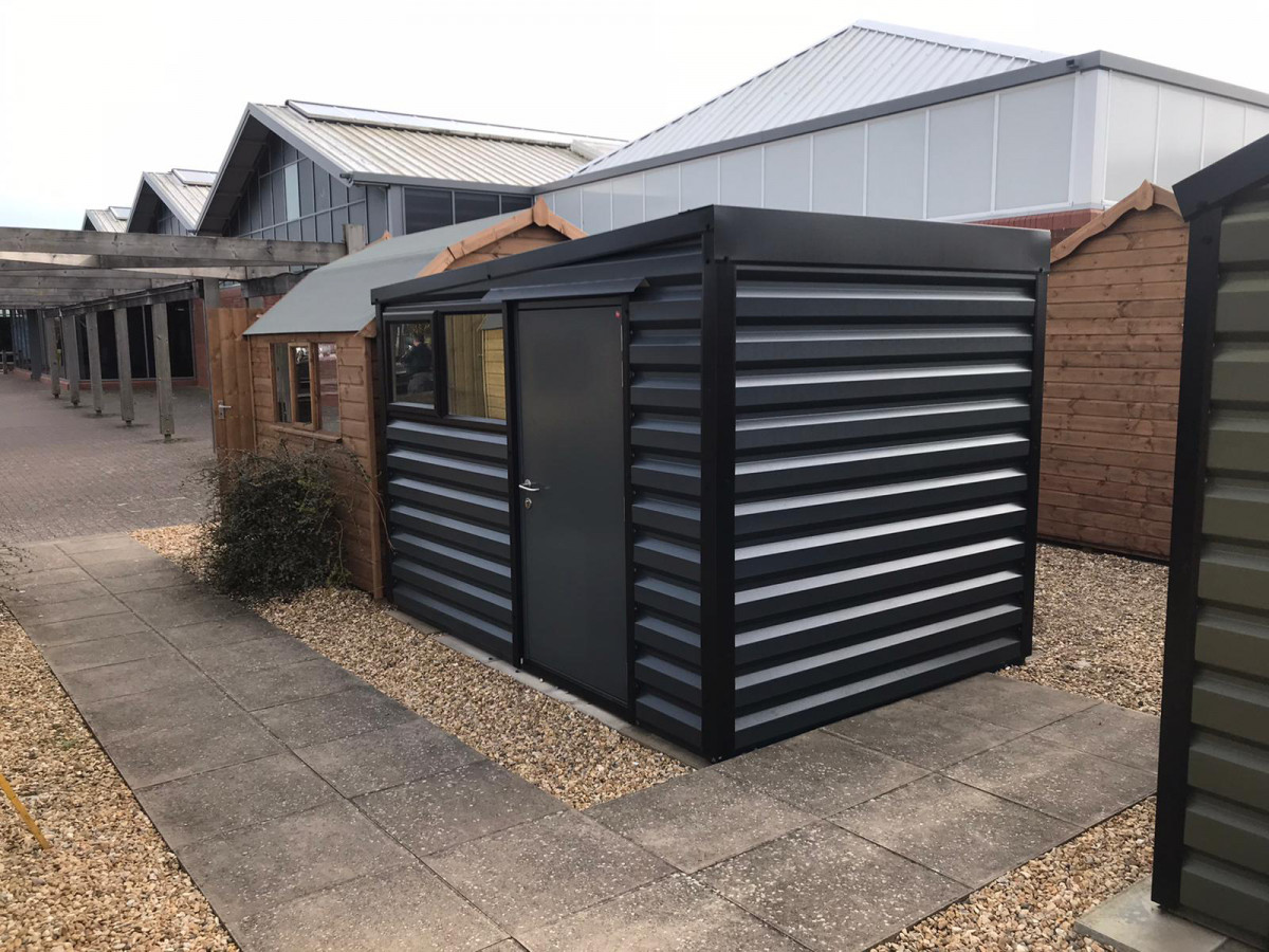 https://steelshedsmidlands.com/wp-content/uploads/2025/07/1601386396_PHOTO-2020-09-17-18-14-09-3.jpg