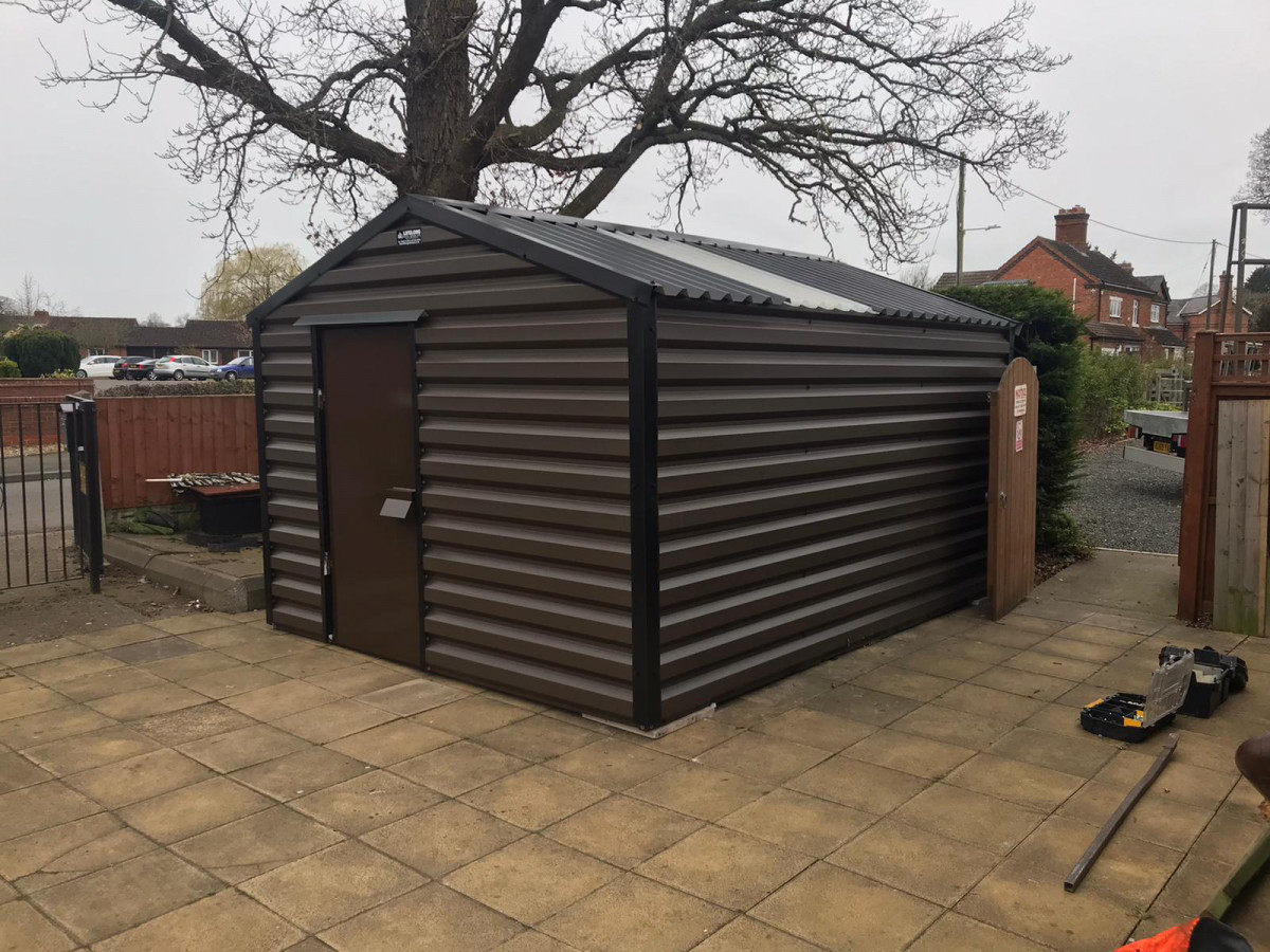 https://steelshedsmidlands.com/wp-content/uploads/2025/07/1601386429_PHOTO-2020-09-17-18-14-11-2.jpg